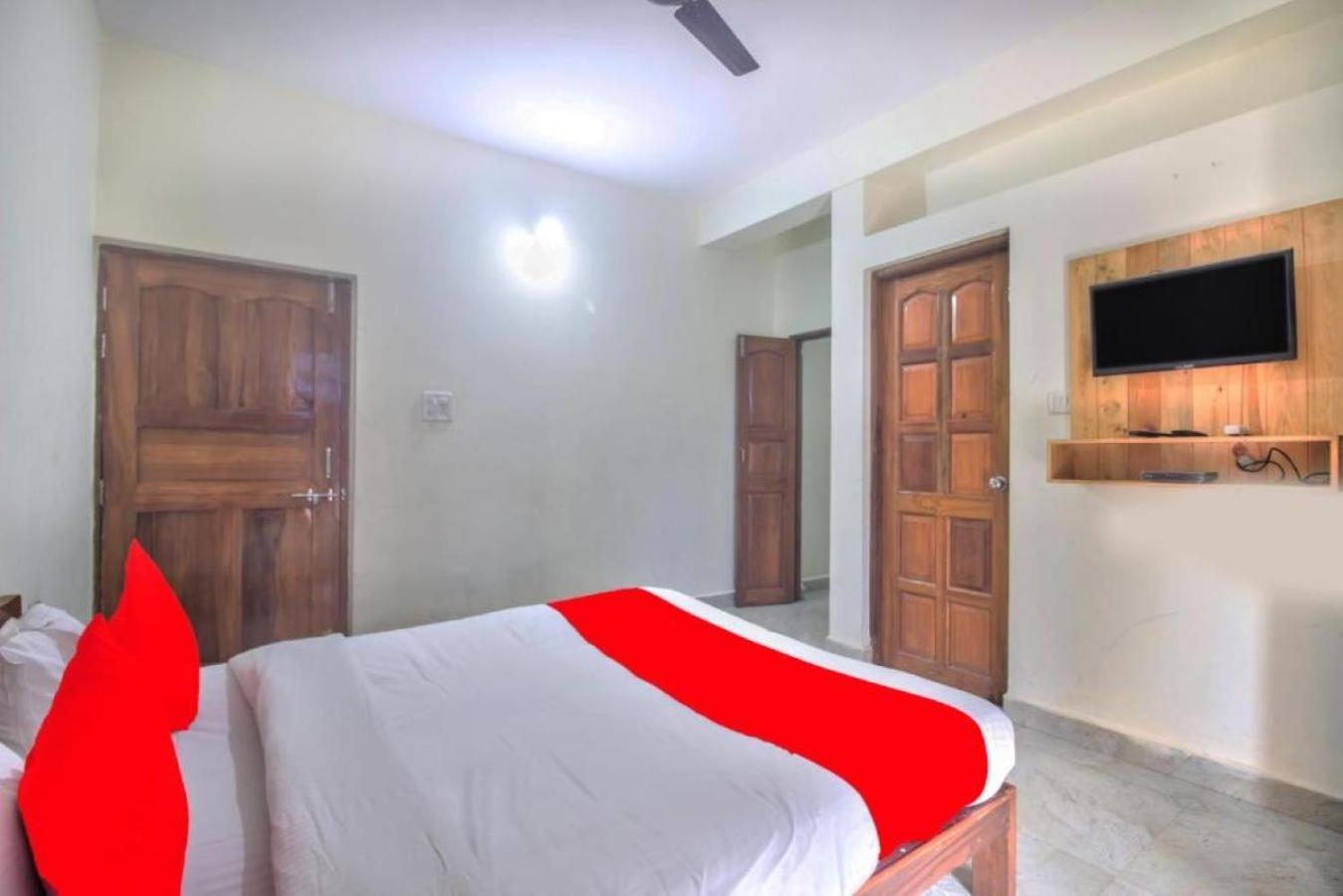 Roseal Water Front Guest house